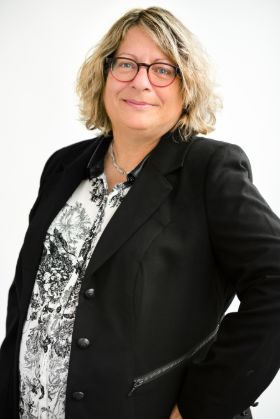 Michèle Véronneau, cabinet comptable à Brossard - Girard et Associé CPA à Brossard (cabinet comptable à Brossard)